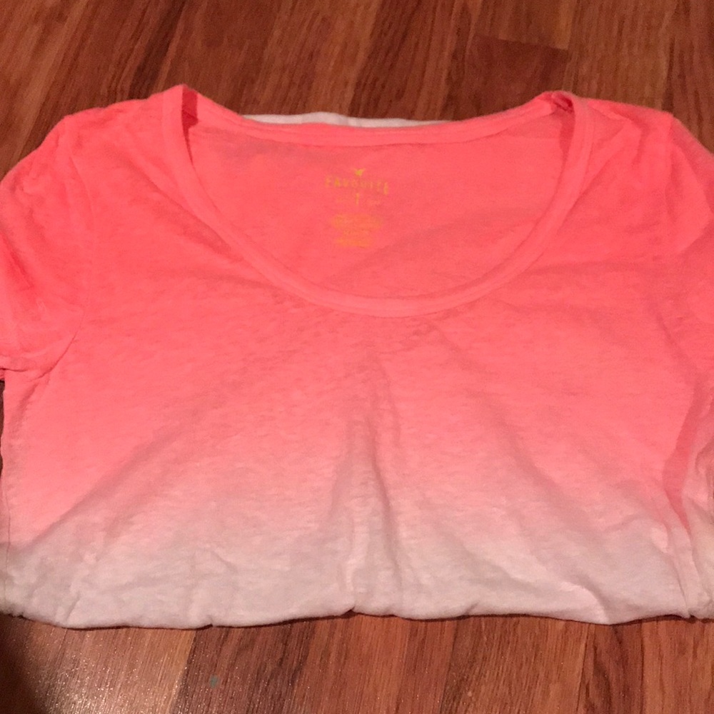 Hollister T shirt